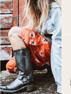 Frye Harness 8R Boots Black Distressed Metallic Pull On Western Size 8.5 (Fits 8